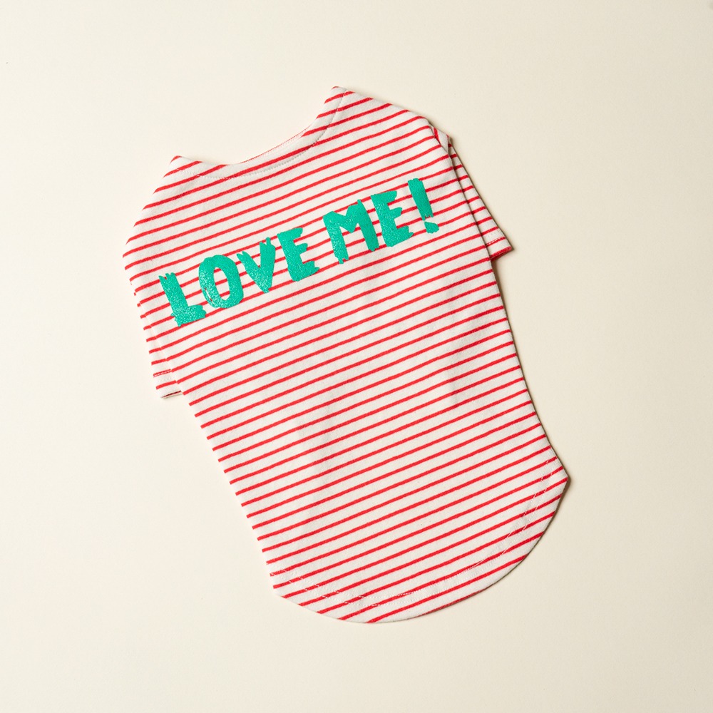 Love me T-shirt (Red)